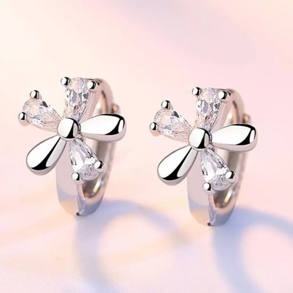 Jewelry - Sterling Silver Flower Huggie Hoop Earrings